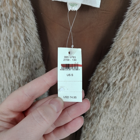 Aerie | faux fur vest - Picture 3 of 4